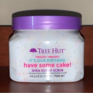 Tree Hut Birthday Cake Scrub